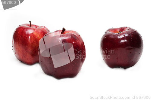 Image of Three red apples (groupe)