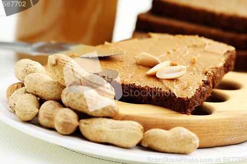 Image of peanut butter sandwich