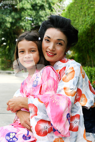 Image of Family dressed in kimono.