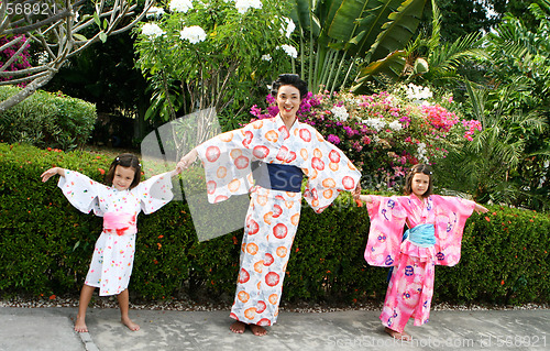 Image of Family dressed in kimono.