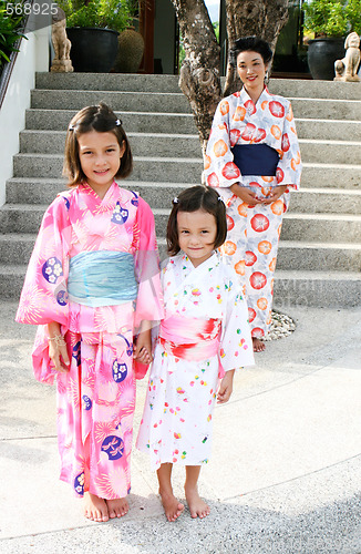 Image of Family dressed in kimono.