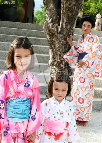 Image of Family dressed in kimono.