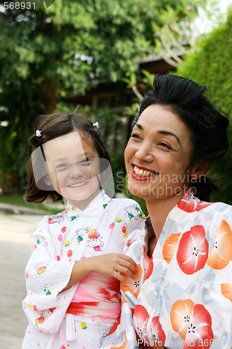 Image of Family dressed in kimono.