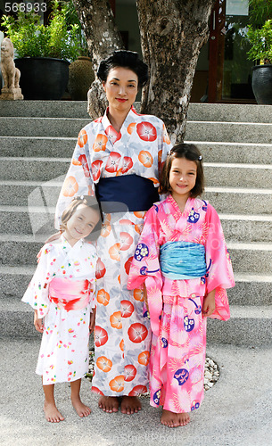 Image of Family dressed in kimono.