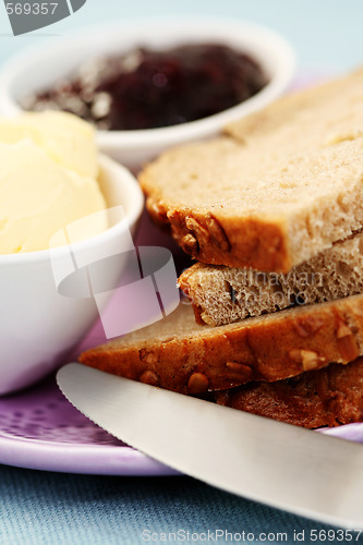 Image of whole wheat bread