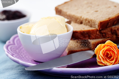 Image of whole wheat bread