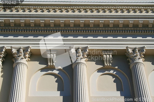 Image of Row of Columns