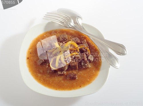 Image of Vegetable soup with  buckwheat groats, paprika and toasts