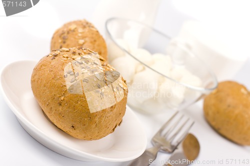 Image of bread and mozzarella