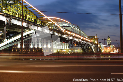 Image of Evening Type of the bridge