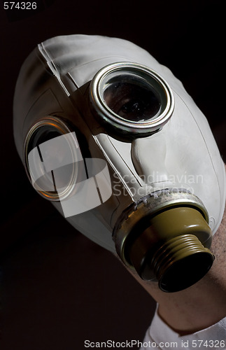 Image of gas mask danger 