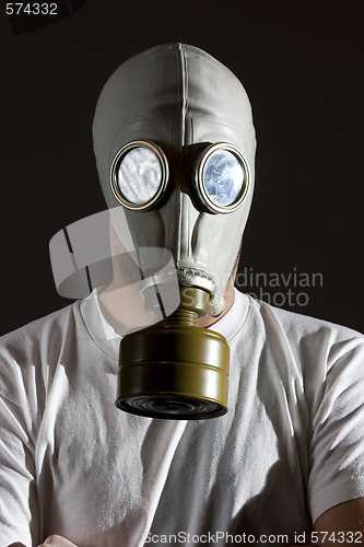 Image of gas mask danger 