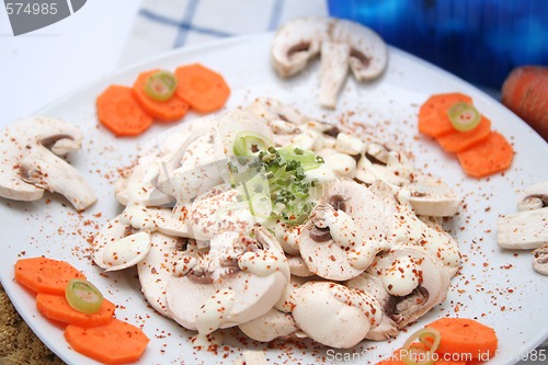 Image of salad of mushrooms