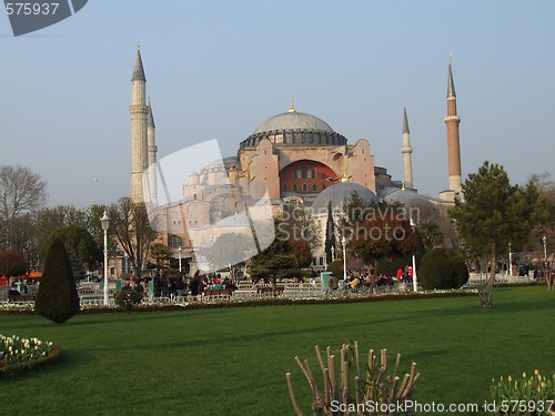 Image of ayasofya from park