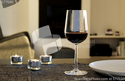 Image of red wine