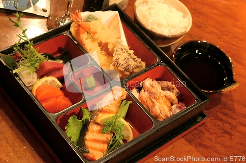 Image of Sushi tray