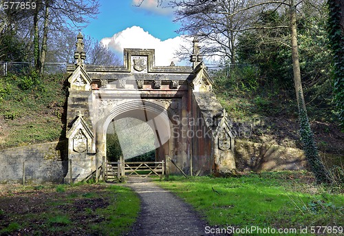 Image of Archway Walk