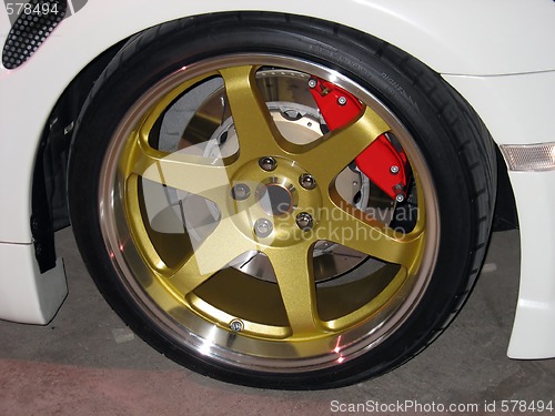 Image of gold rims