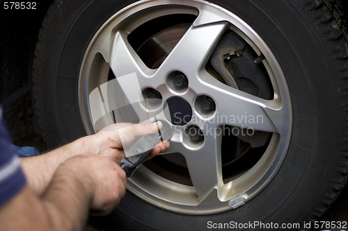 Image of Wheel Mechanic