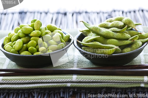 Image of Soy beans in bowls