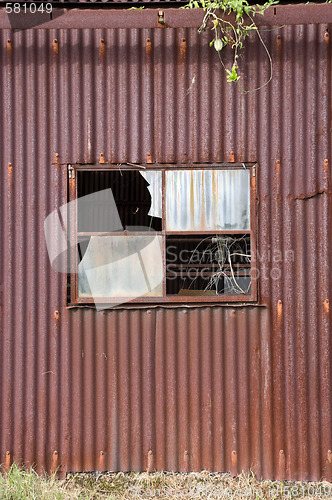 Image of old rusty tin shed