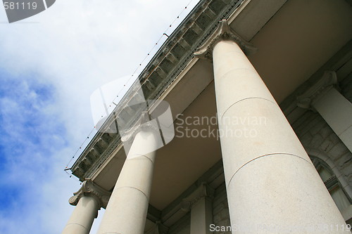 Image of Row Of Columns