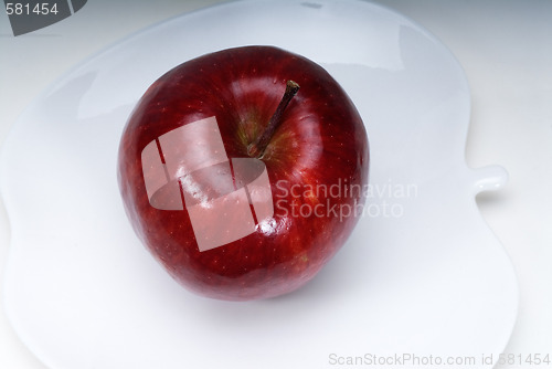 Image of red apple
