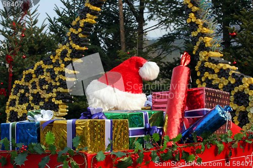 Image of Santa leaving