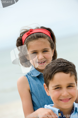 Image of Kids on the beach