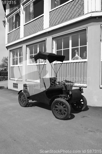 Image of Black and white vintage car