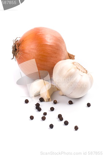 Image of onion, garlic and black pepper