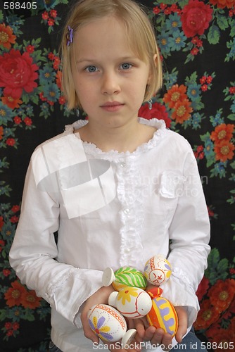 Image of girl with easter egg