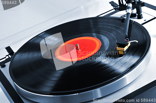 Image of Record on turntable