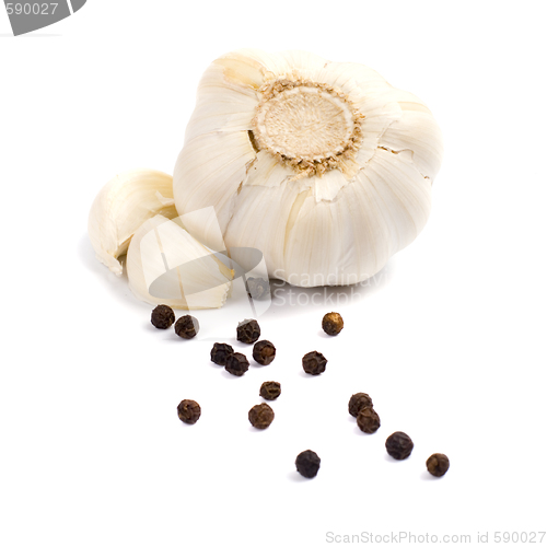 Image of garlic and black pepper