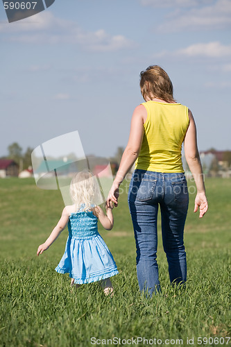 Image of mother and daughter