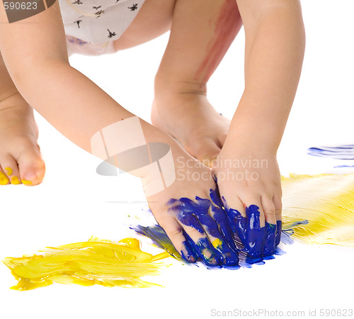 Image of painting hands