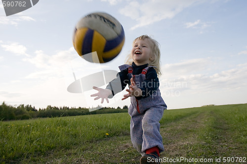 Image of young volleyballer