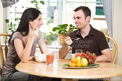 Image of Couple eating breakfast
