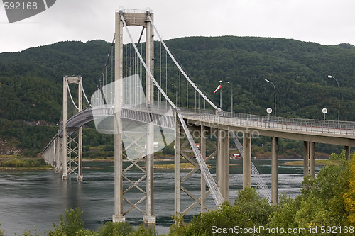 Image of automobile bridge