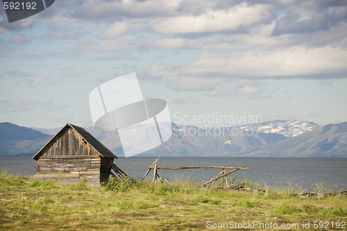 Image of lone home