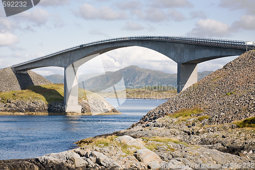 Image of reinforced concrete bridge