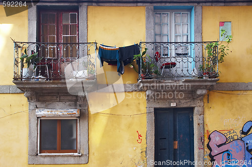 Image of yellow house