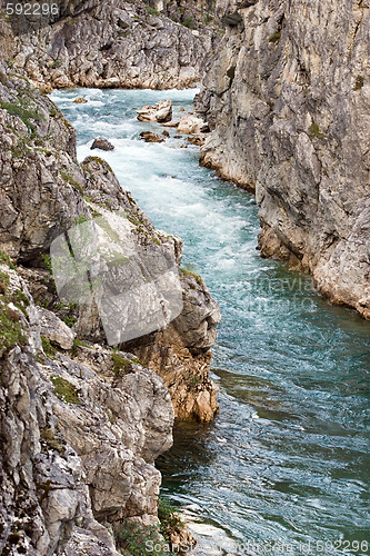 Image of mountain stream 