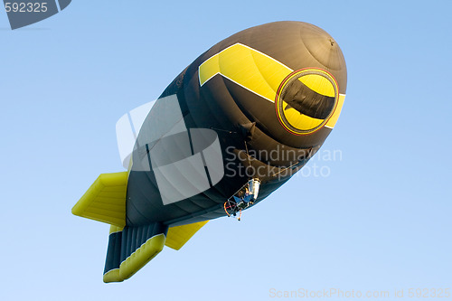 Image of dirigible