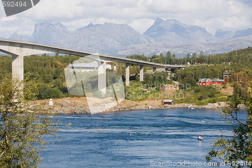 Image of bridge above the river