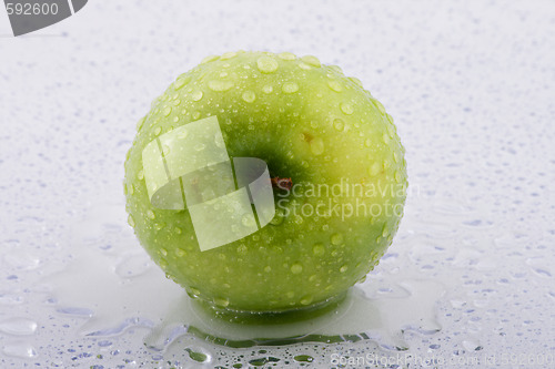 Image of Waterdrops on green apple