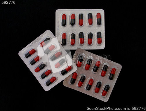 Image of Drugs in a blister pack. 