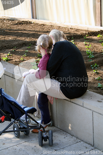 Image of Mother and daughter