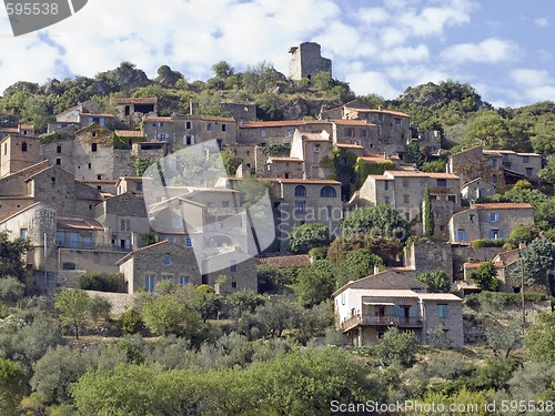 Image of little village in the languedoc