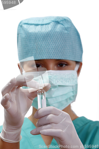 Image of Preparing a vial